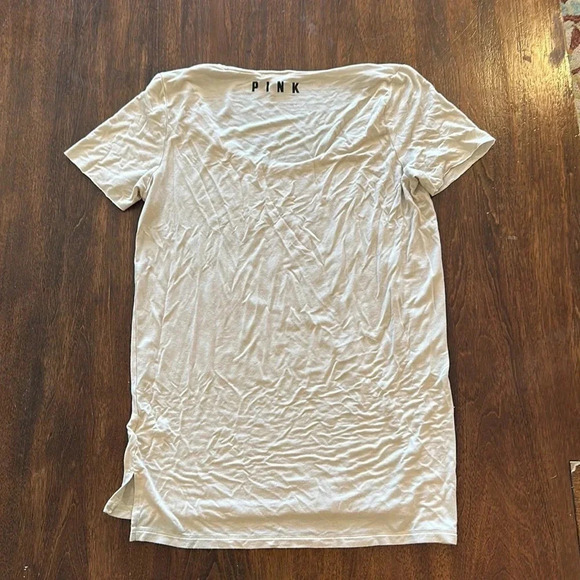 Pink‎ Victoria’s Secret super soft oversized tee shirt XS - Picture 3 of 3